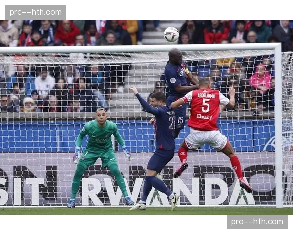 法国电竞联赛与法甲达成内容互换协议，足球游戏赛事精华将出现在联赛中场秀